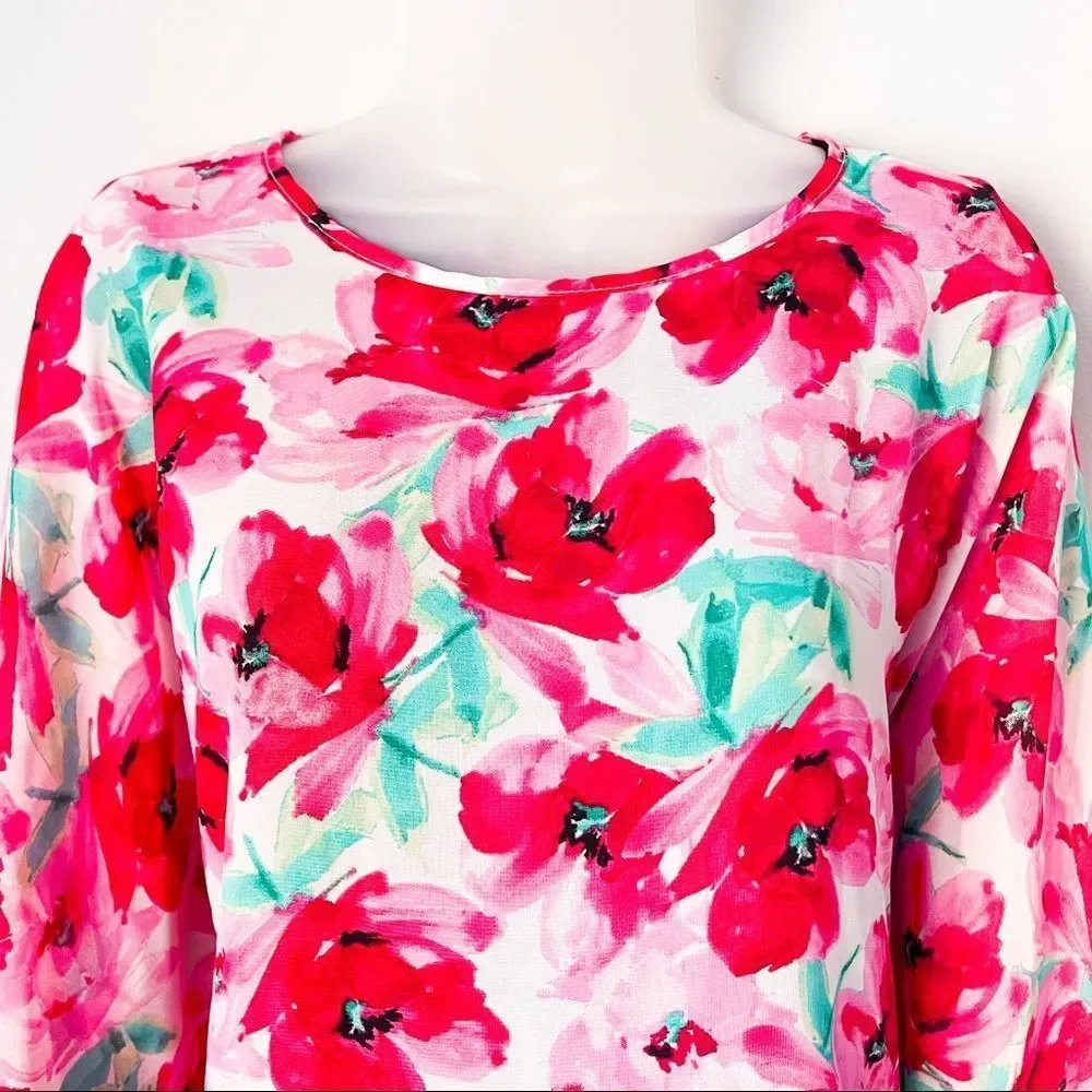 🌺 FAITH AND JOY | Floral Blouse with Black Tank - Picture 2 of 10